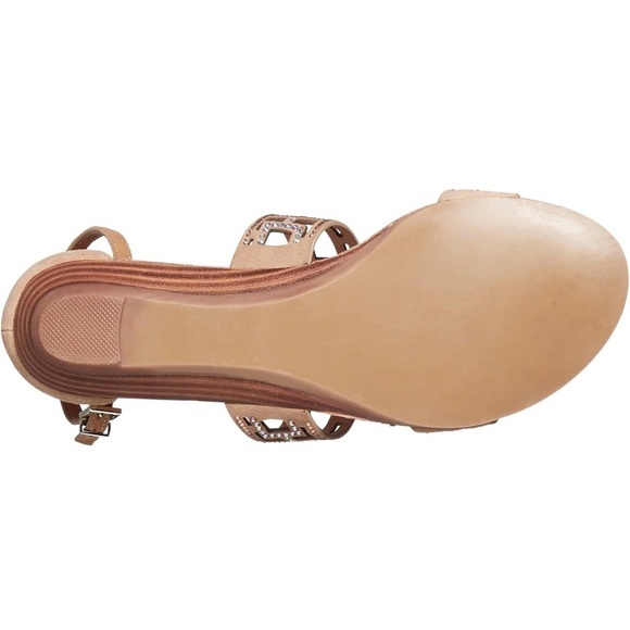 NEW Yellow Box Women's P-Violet Rhinestone Sandal in Color Natural Size 9 - Picture 7 of 11